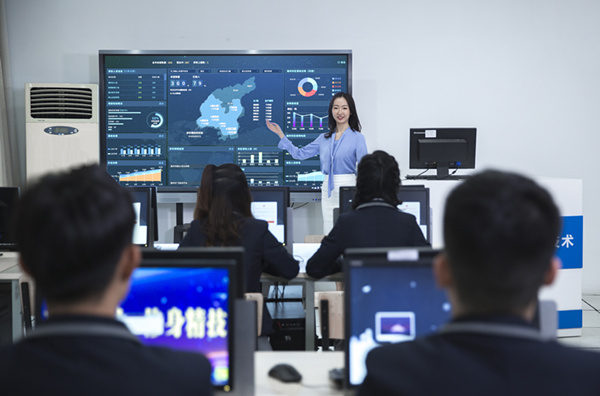 初中毕业都有什么技术可以学